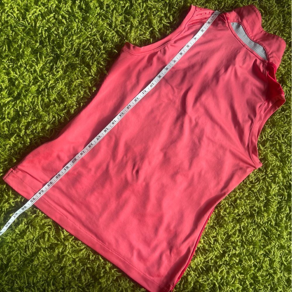 NIKE GOLF SLEEVELESS TANKTOP - Picture 7 of 10